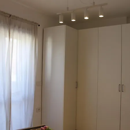 アパート Olbia Apartment オルビア